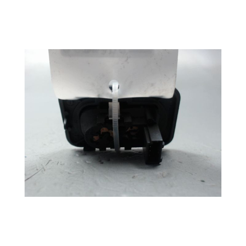 COMMANDE LEVE-GLACE PORTE AVD OPEL CORSA 2000-8.2003