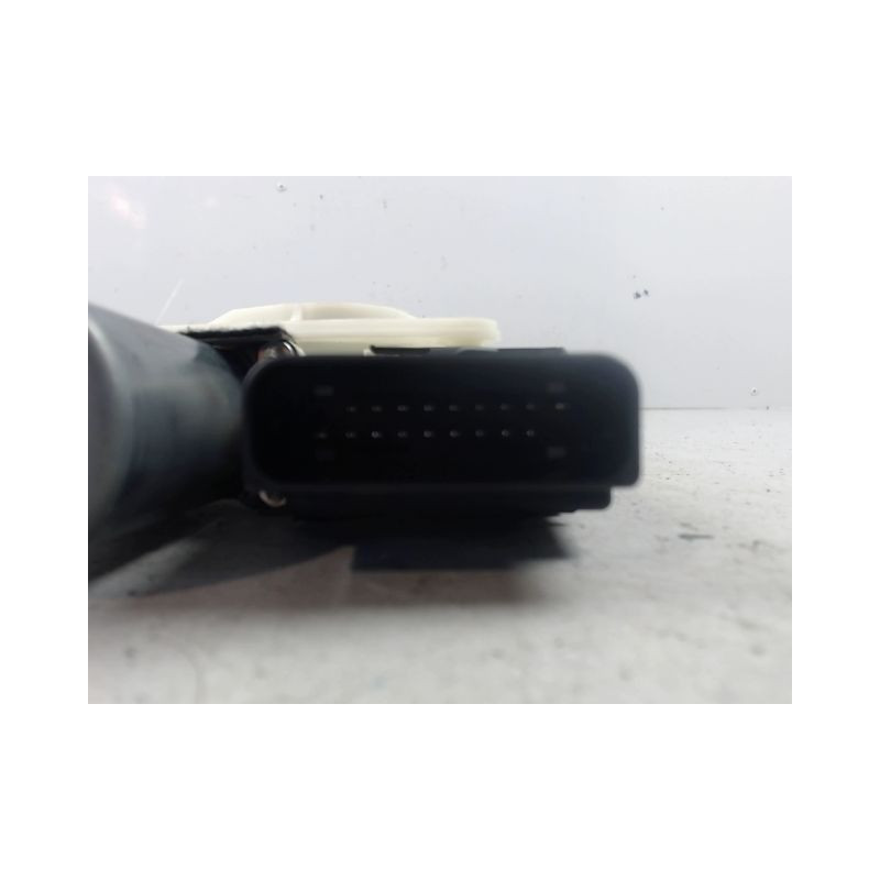 MECANISME+MOTEUR LEVE-GLACE ARRIERE DROIT SEAT ALTEA