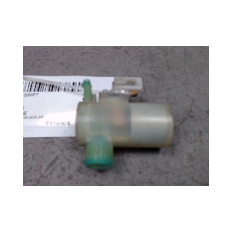 POMPE LAVE-GLACE ARRIERE SUZUKI SWIFT