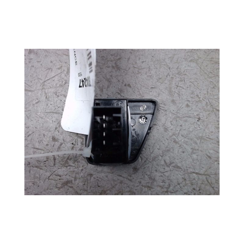 COMMANDE LEVE-GLACE PORTE AVG FIAT 500 2007-