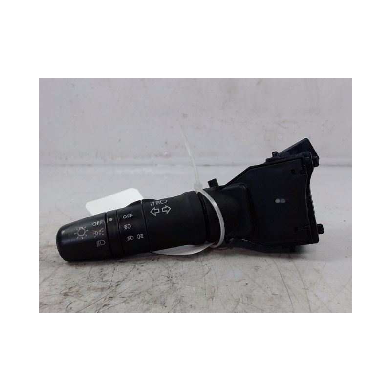 COMMANDE CLIGNOTANT NISSAN ALMERA TINO 2003-