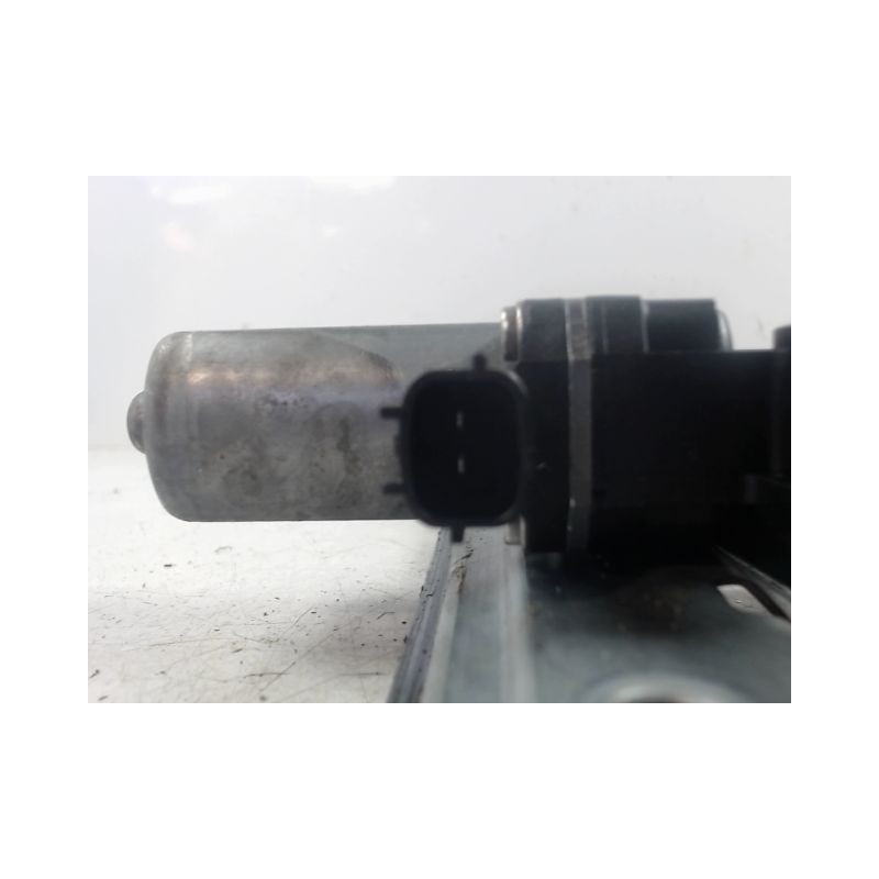 MECANISME+MOTEUR LEVE-GLACE AVANT GAUCHE DACIA LODGY