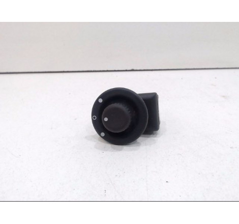 COMMANDE RETROVISSEUR EXT ELECTRIQUE