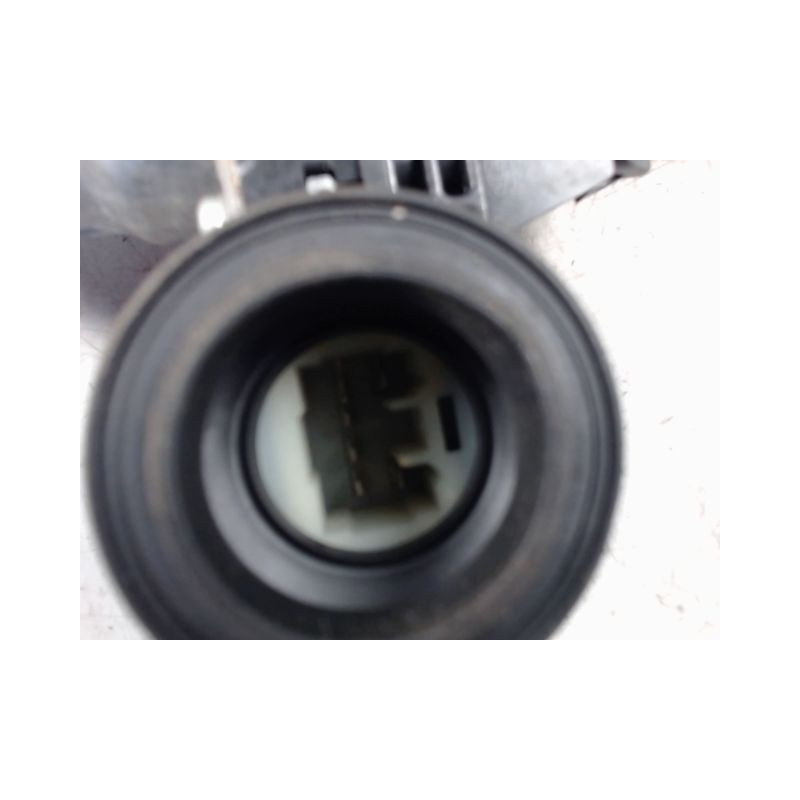 MECANISME+MOTEUR LEVE-GLACE AVANT DROIT TOYOTA RAV4 2006