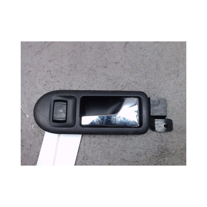 COMMANDE LEVE-GLACE PORTE AVD VOLKSWAGEN GOLF IV 98-2004