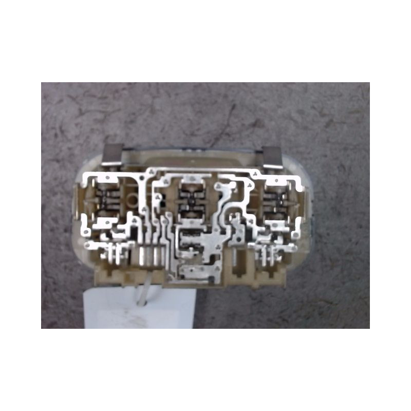 PLAFONNIER PEUGEOT 5008 2009-