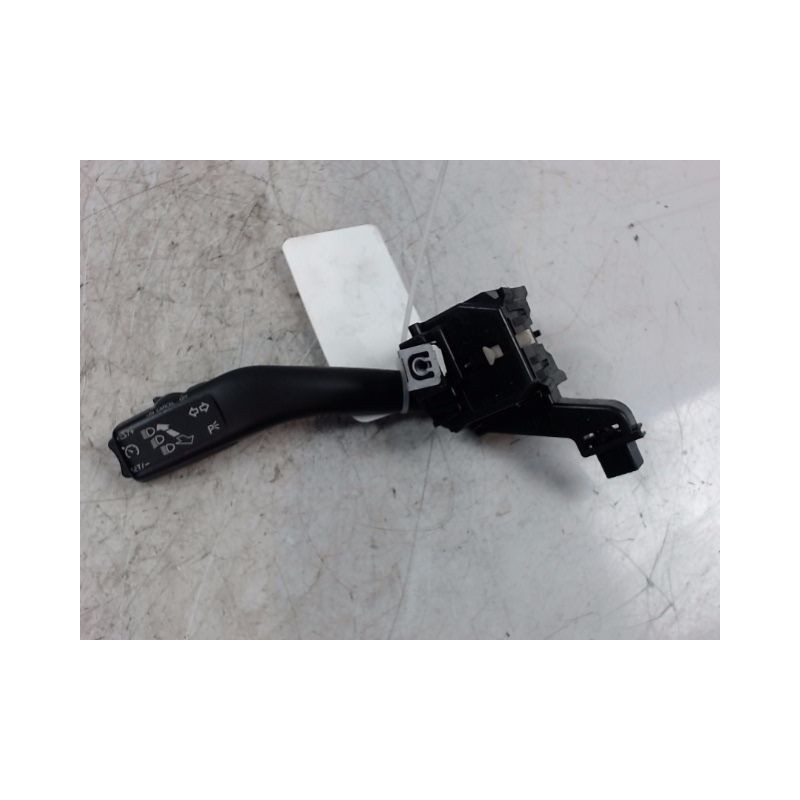 COMMANDE CLIGNOTANT VOLKSWAGEN GOLF VI 2008-