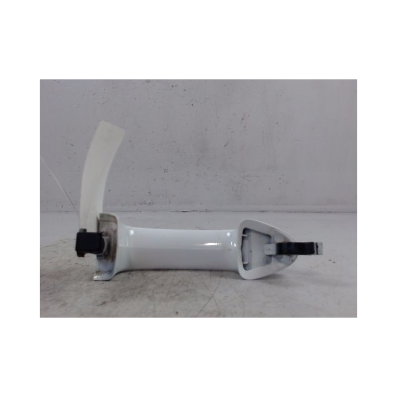 POIGNEE EXTERIEURE PORTE AVANT DROIT FORD FIESTA 2010-