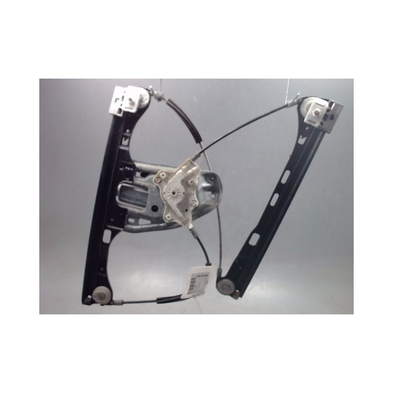 MECANISME+MOTEUR LEVE-GLACE AVANT GAUCHE MERCEDES CLASSE C 2000-