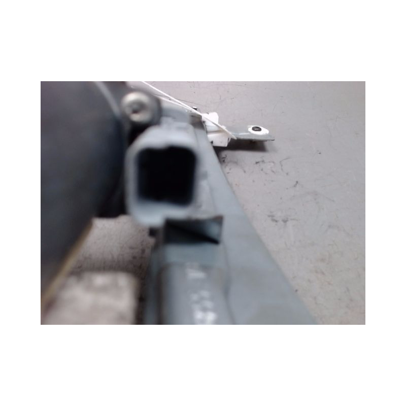 MECANISME+MOTEUR LEVE-GLACE AVANT DROIT PEUGEOT 207 5P