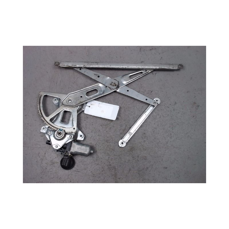 MECANISME+MOTEUR LEVE-GLACE AVANT DROIT TOYOTA PRIUS 2004-