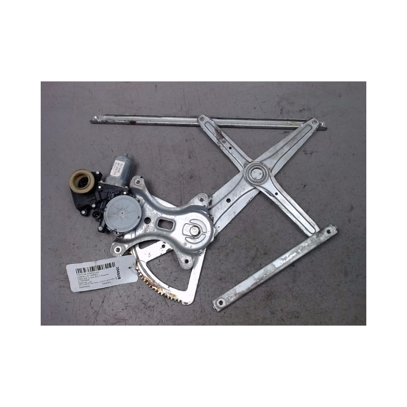 MECANISME+MOTEUR LEVE-GLACE ARRIERE DROIT TOYOTA COROLLA VERSO 2004-2007
