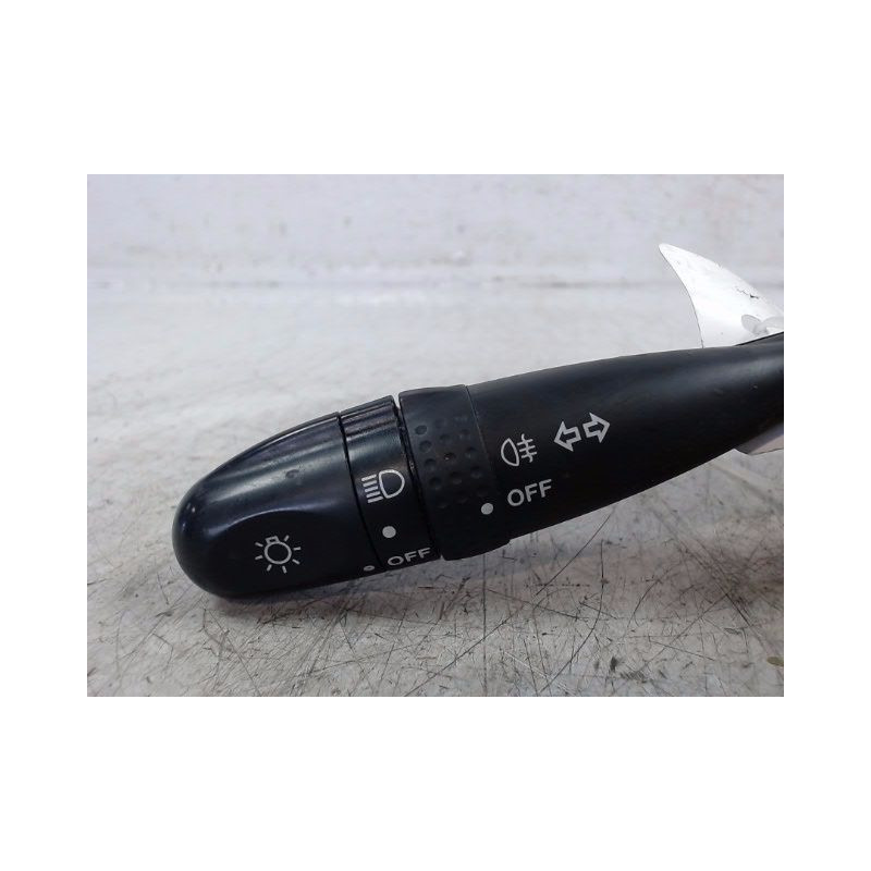 COMMANDE CLIGNOTANT SUZUKI SWIFT