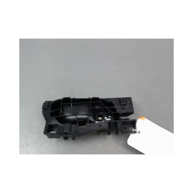 POIGNEE INTERIEURE PORTE AVANT GAUCHE PEUGEOT 207 2006-2013