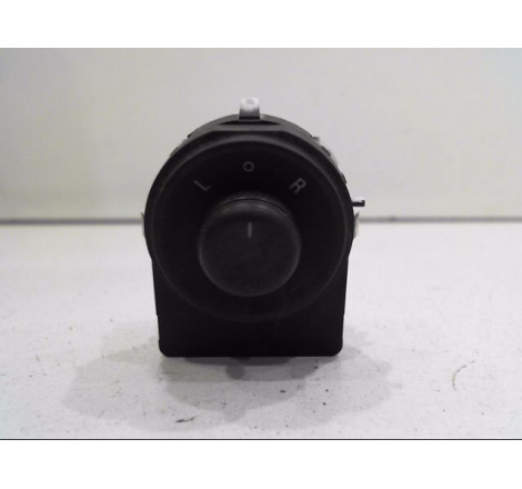 COMMANDE RETROVISSEUR EXT ELECTRIQUE
