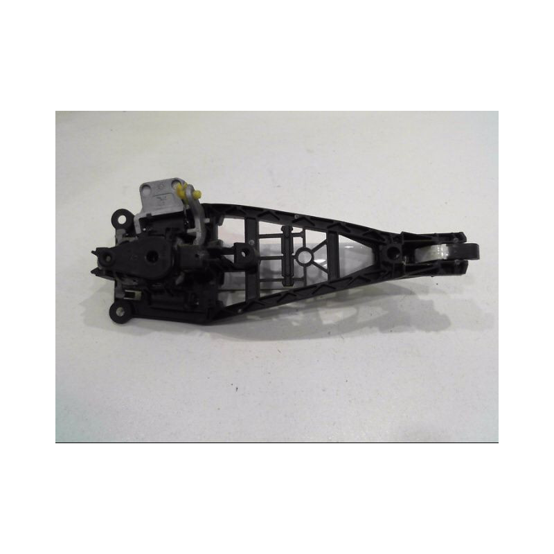 POIGNEE EXTERIEURE PORTE AVANT GAUCHE OPEL CORSA