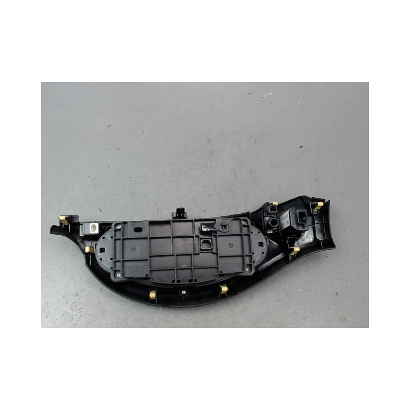 COMMANDE DE CHAUFFAGE TOYOTA YARIS II Phase 2 2009-2011