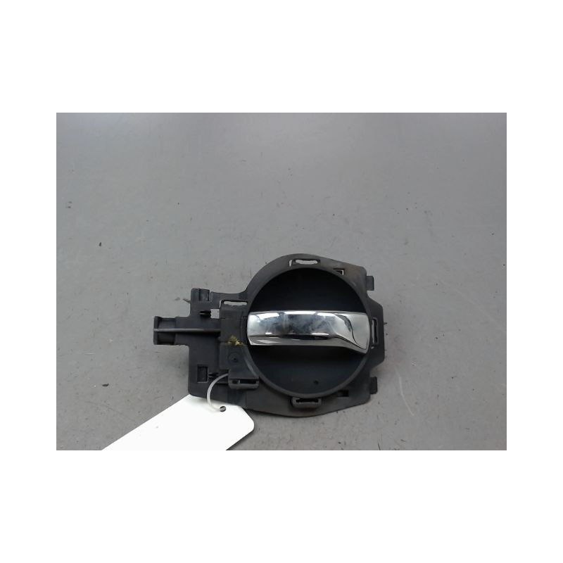 POIGNEE INTERIEURE PORTE AVANT DROIT CITROEN C2 Phase 2 2008-2009