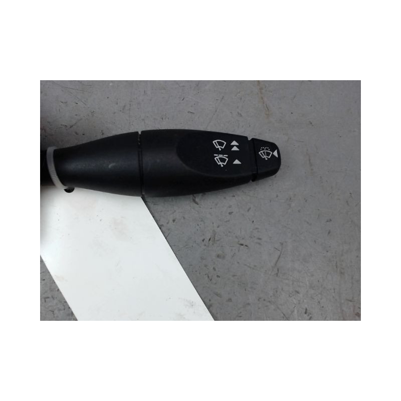COMMANDE ESSUIE GLACE FORD FIESTA V Phase 1 2002-2005