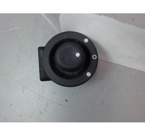 COMMANDE RETROVISSEUR EXT ELECTRIQUE