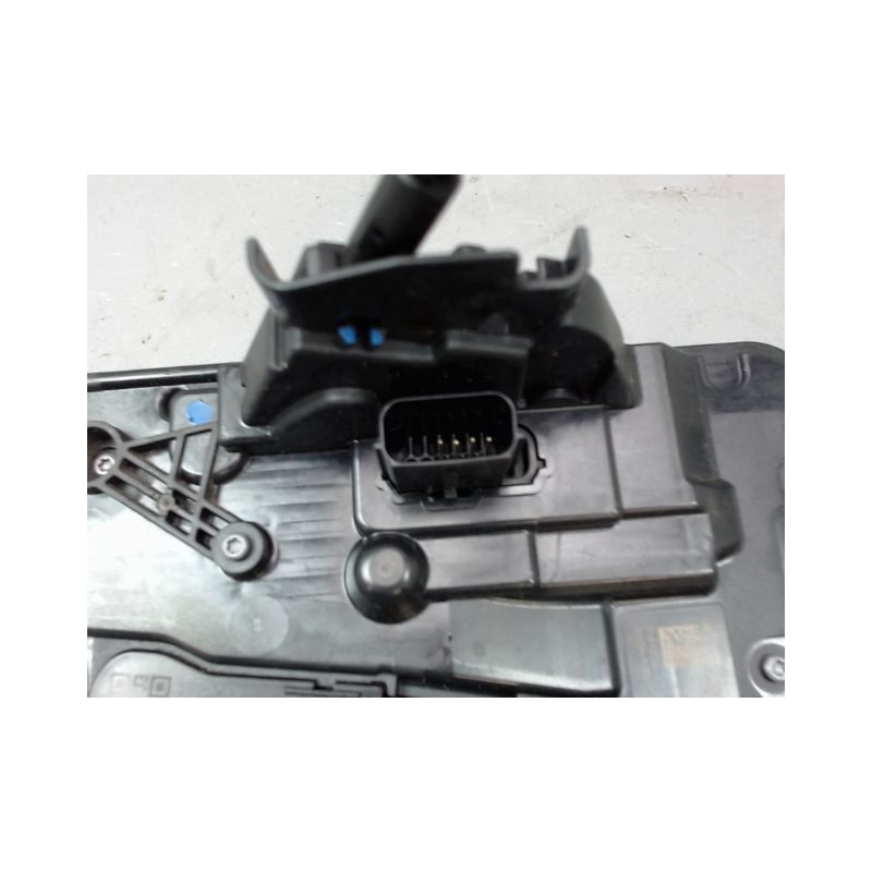 SYSTEME CONDAMNATION ARRIERE GAUCHE FORD FIESTA VI Phase 1 2002-2005