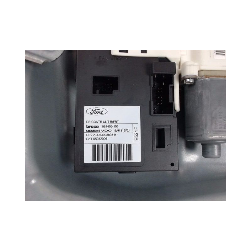 MECANISME+MOTEUR LEVE-GLACE AVANT DROIT FORD FOCUS 04-07