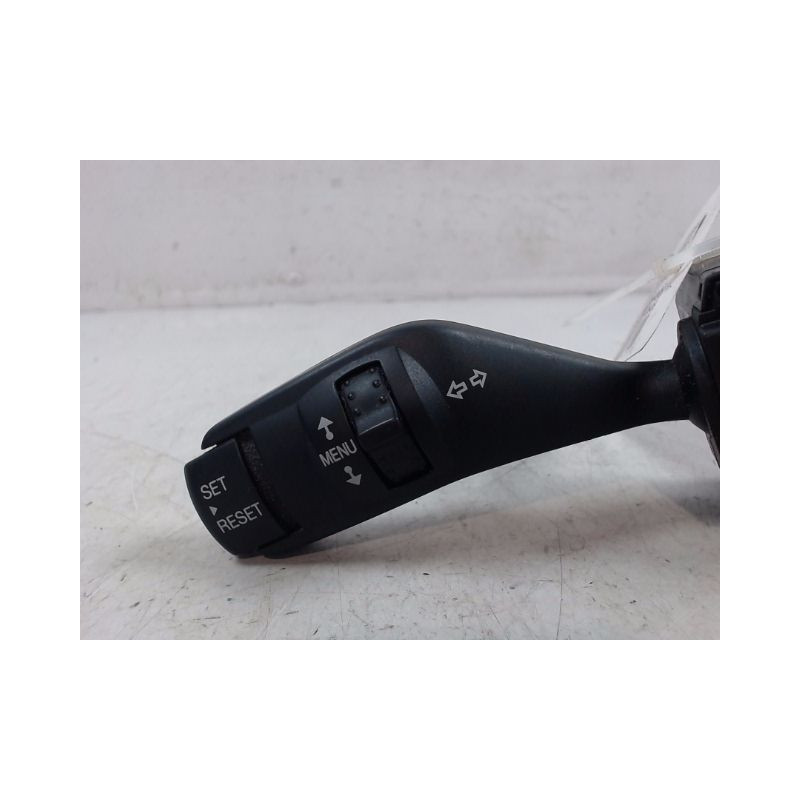 COMMANDE CLIGNOTANT FORD FOCUS 04-07