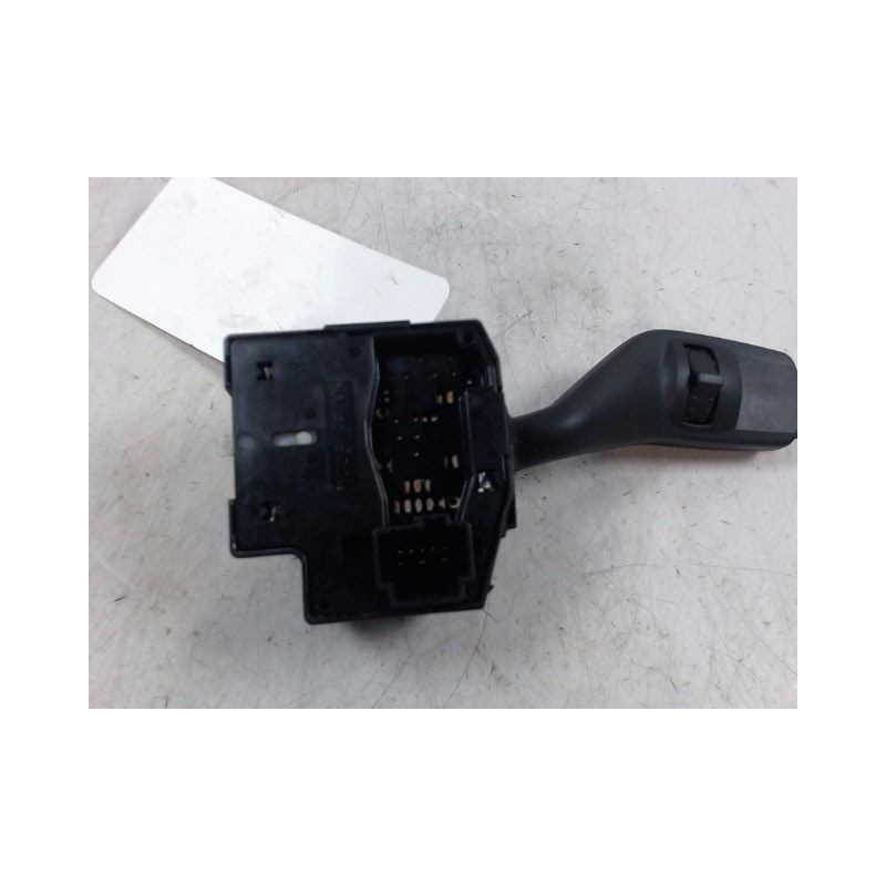 COMMANDE CLIGNOTANT FORD FOCUS 04-07