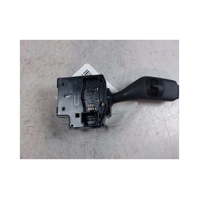 COMMANDE CLIGNOTANT FORD FOCUS 04-07