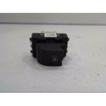 COMMANDE LEVE-GLACE PORTE AVD RENAULT CLIO