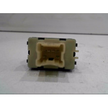 COMMANDE LEVE-GLACE PORTE AVD RENAULT CLIO