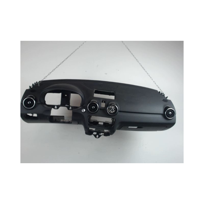 PLANCHE DE BORD  AUDI A1