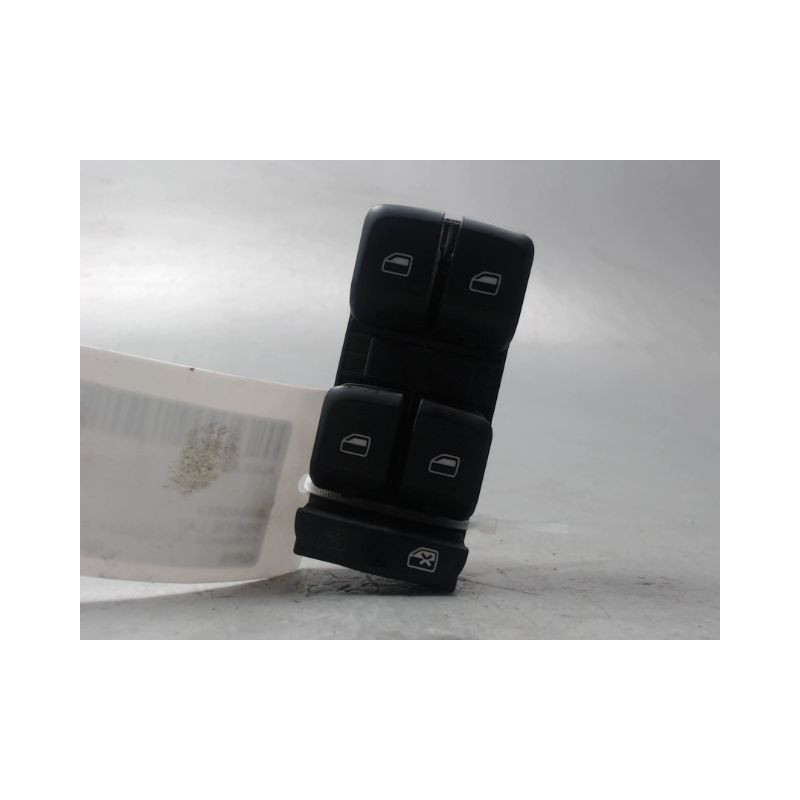 COMMANDE LEVE-GLACE PORTE AVG AUDI A1