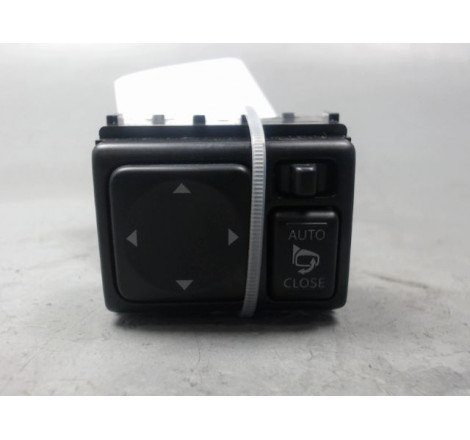 COMMANDE RETROVISSEUR EXT ELECTRIQUE