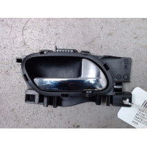 POIGNEE INTERIEURE PORTE AVANT DROIT PEUGEOT 5008 2009-
