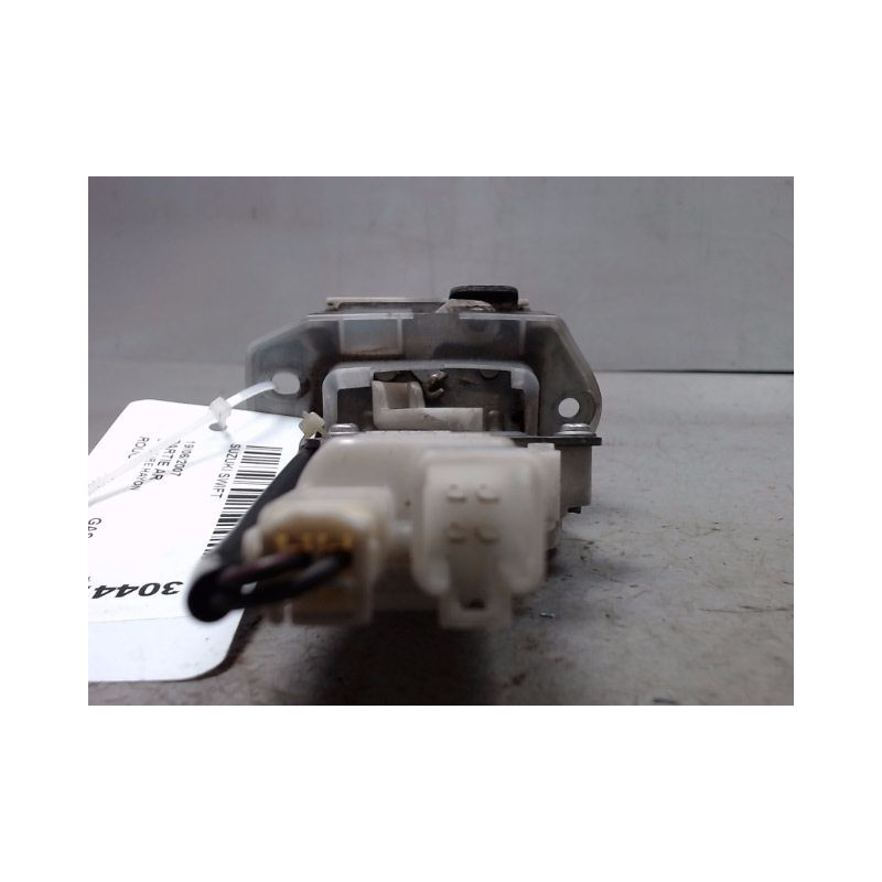 SERRURE HAYON  SUZUKI SWIFT