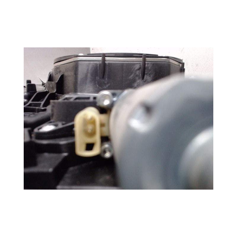 MECANISME+MOTEUR LEVE-GLACE AVANT GAUCHE FORD FUSION 2005-