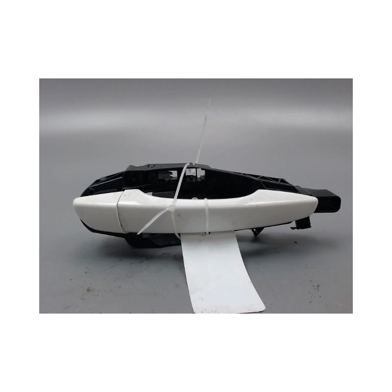 POIGNEE EXTERIEURE PORTE AVANT DROIT PEUGEOT 2008