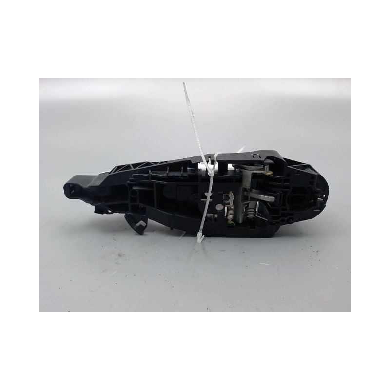 POIGNEE EXTERIEURE PORTE AVANT DROIT PEUGEOT 2008