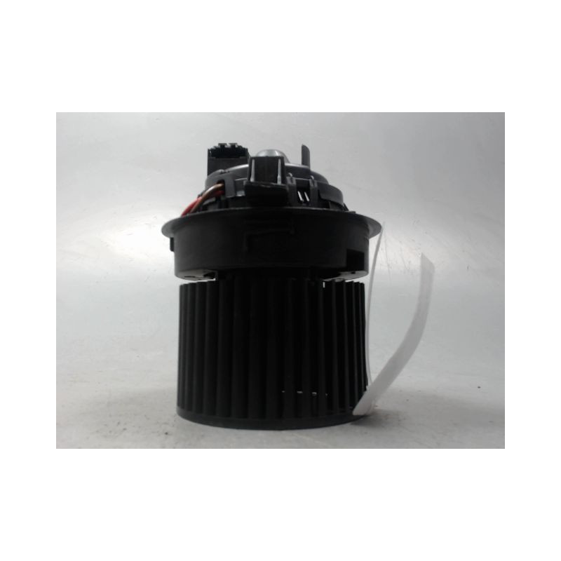 MOTEUR VENTILATEUR CHAUFFAGE RENAULT CLIO