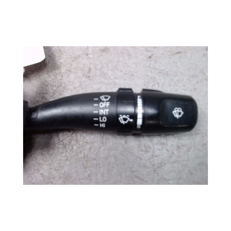 COMMANDE ESSUIE GLACE HYUNDAI ACCENT PH2 -01