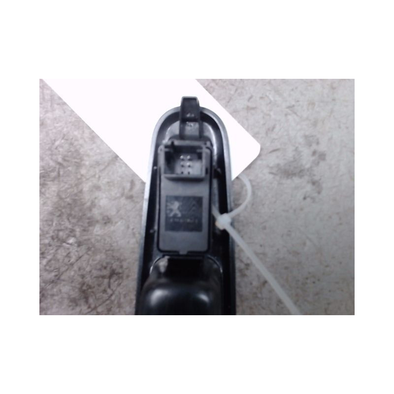 COMMANDE LEVE-GLACE PORTE ARG PEUGEOT 5008 2009-