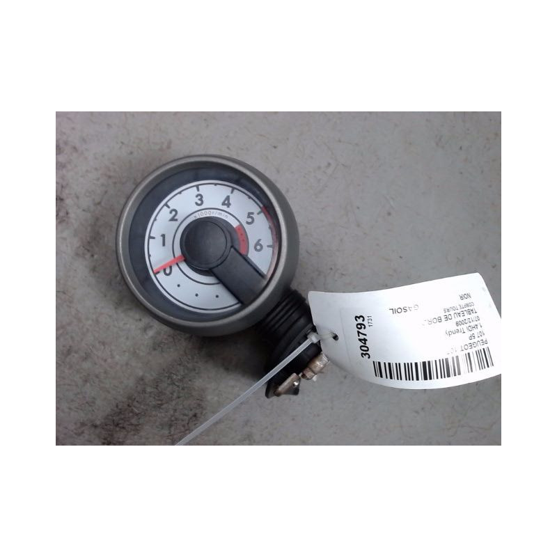 COMPTE TOURS PEUGEOT 107 5P