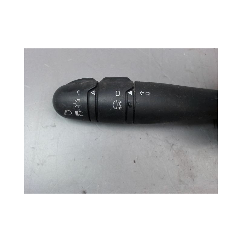 COMMANDE ECLAIRAGE RENAULT ESPACE MONOSP. IV Phase 1 2002-2006