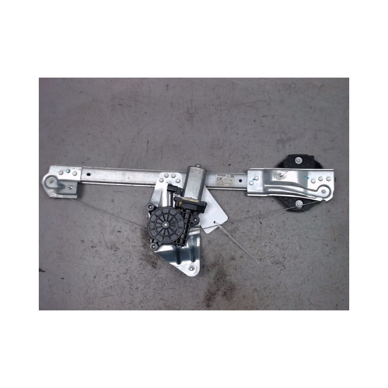 MECANISME+MOTEUR LEVE-GLACE AVANT GAUCHE DACIA SANDERO