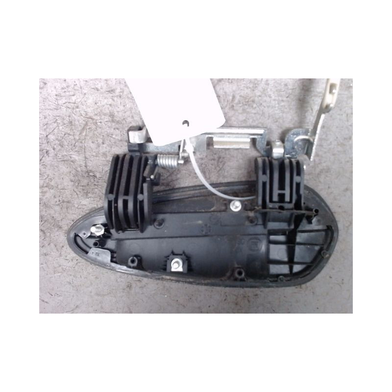 POIGNEE EXTERIEURE PORTE AVANT DROIT FIAT PUNTO