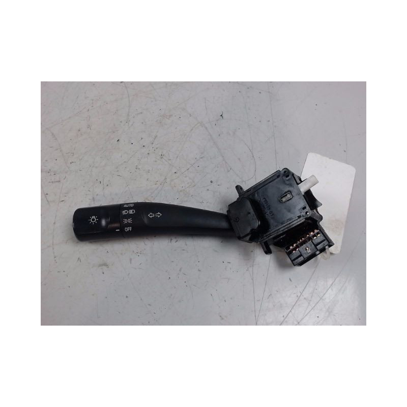COMMANDE CLIGNOTANT SSANGYONG STAVIC