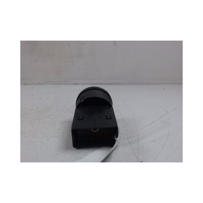 COMMANDE ECLAIRAGE VOLKSWAGEN POLO DUNE