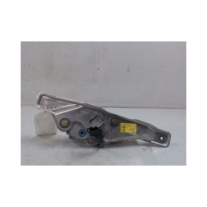 MOTEUR ESSUIE-GLACE ARRIERE VOLKSWAGEN POLO 94-99