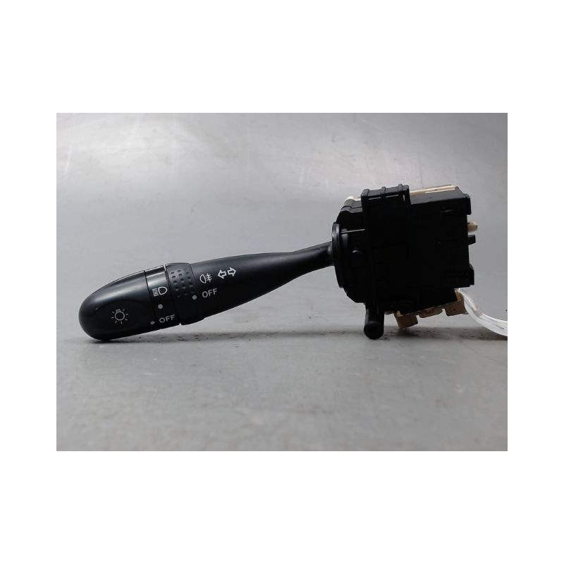 COMMANDE CLIGNOTANT SUZUKI SWIFT